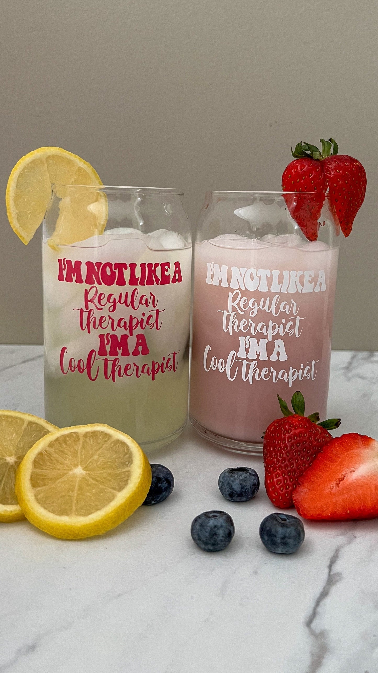 Dishwasher safe cup! I’m not a regular therapist cup, mental health cup, gift for therapist, I’m a cool therapist, bamboo lid & glass straw